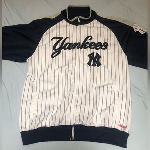 Men’s large stitches Yankee track long sleeve